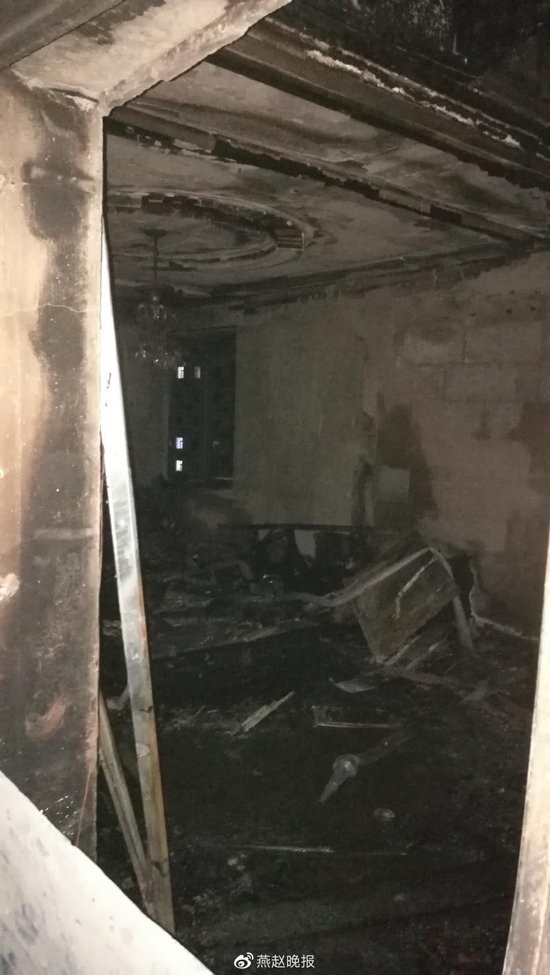 情況通報(bào)！邯鄲市一小區(qū)疑似天然氣燃爆，造成2人受傷