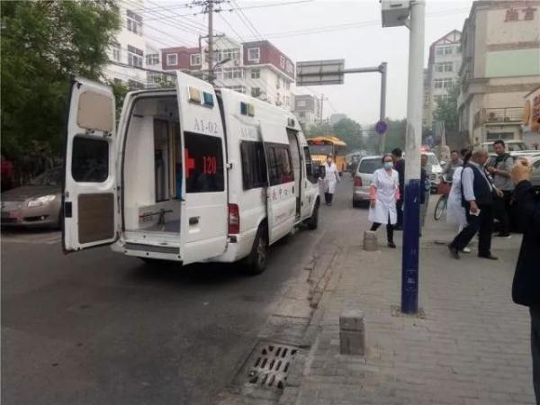 突發(fā)！青島一居民樓發(fā)生爆燃！已造1人死亡，7人受傷！3公里外有震感…