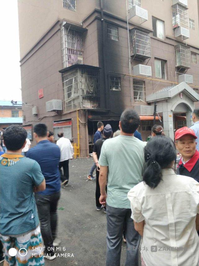 南昌新建區(qū)一小區(qū)煤氣罐爆炸， 4 人受傷